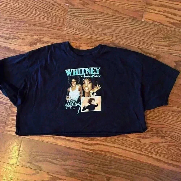 Whitney Houston Cropped Graphic Tee Album Covers Pop R&B Size XL in excellent co - Picture 7 of 7